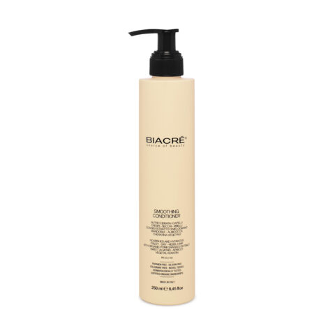 Smoothing conditioner, disciplines frizzy, dry and unruly hair. It confers softness and counteracts frizz.